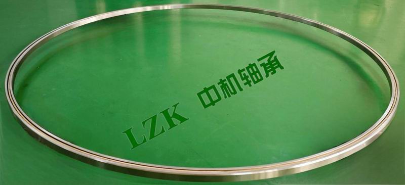 超大尺寸等截面薄壁軸承LKG420XP0、LKG580XP0成功交付